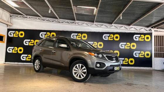 KIA SORENTO 2.4 16V GASOLINA EX 7L 4WD AUTOMÁTICO KIA SORENTO 2.4 16V GASOLINA EX 7L 4WD AUTOMÁTICO